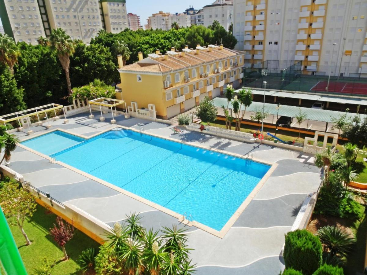 Cancun Playa De Gandia - Solo Alquiler Familias Exterior photo